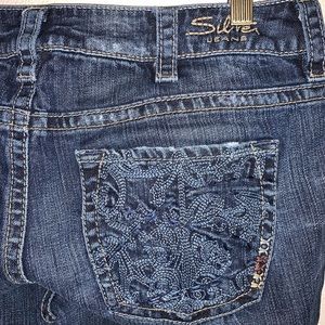 Silver Jeans Lola Flare Distressed Size 30